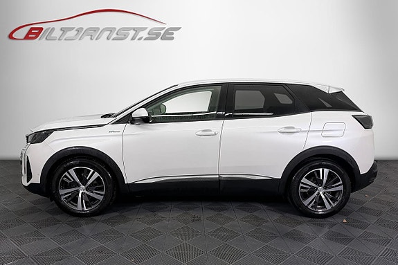 Peugeot 3008 2 of 5