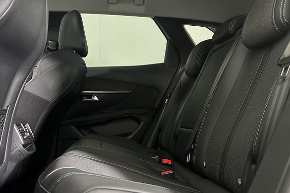 Peugeot 3008 18 of 19