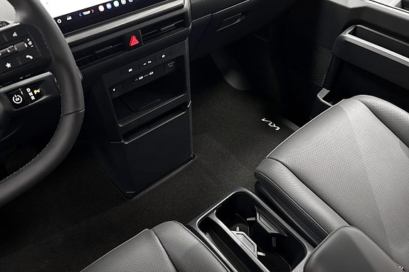 Kia PV5 14 of 27
