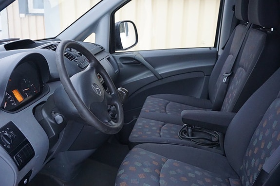 Mercedes-Benz Vito 109 5 of 5
