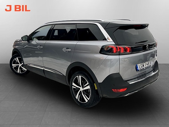 Peugeot 5008 4 of 5