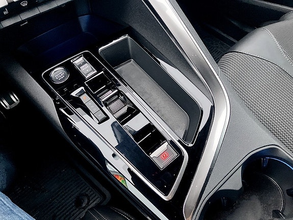 Peugeot 5008 11 of 16