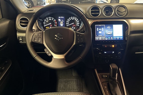 Suzuki Vitara 8 of 12