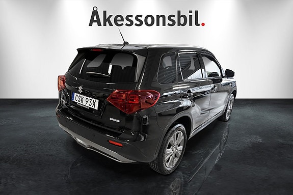 Suzuki Vitara 4 of 5