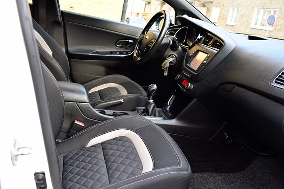 Kia Ceed 10 of 10