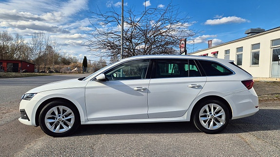Skoda Octavia 3 of 5