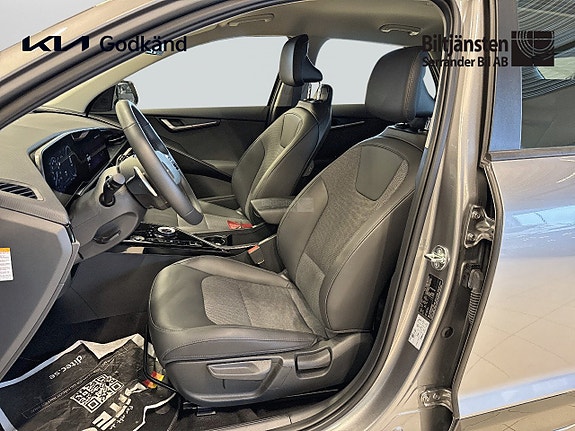 Kia Niro 8 of 13