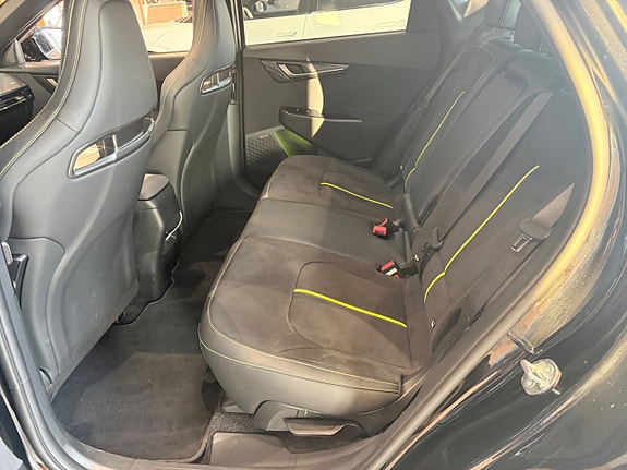 Kia EV6 5 of 5