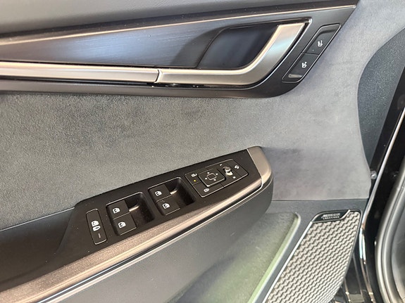 Kia EV6 10 of 15