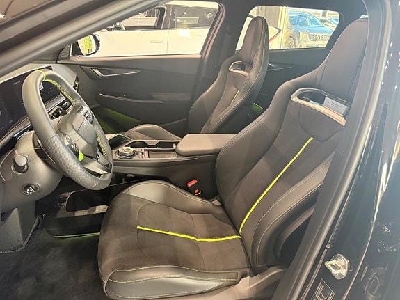 Kia EV6 9 of 15