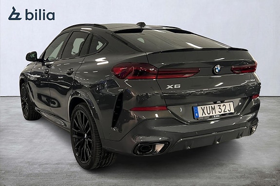 BMW X6 2 of 17