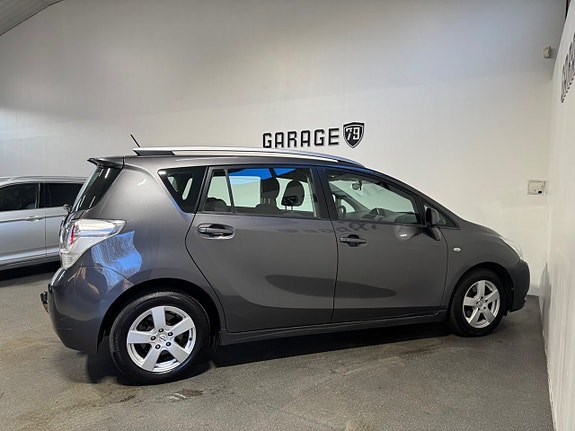 Toyota Verso 8 of 22