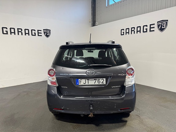 Toyota Verso 5 of 5