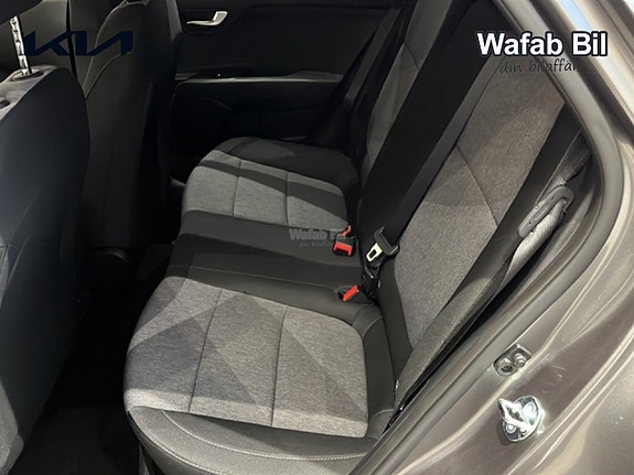 Kia Stonic 9 of 17