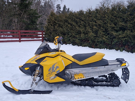 Ski-Doo MXZ 800 x - Nyrenoverad - Fullfinans 499kr/mån - Trp - Byte