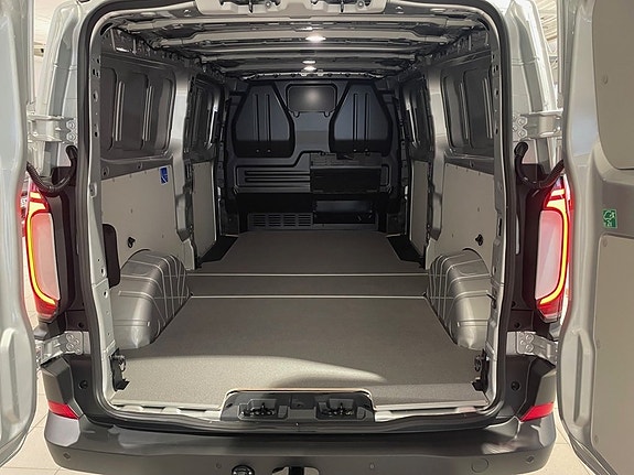 Volkswagen Transporter 5 of 5