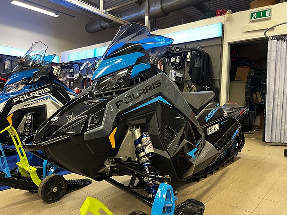 Polaris Switchback Assault 650 146"