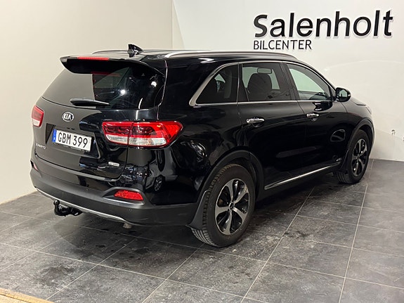 Kia Sorento 5 of 24