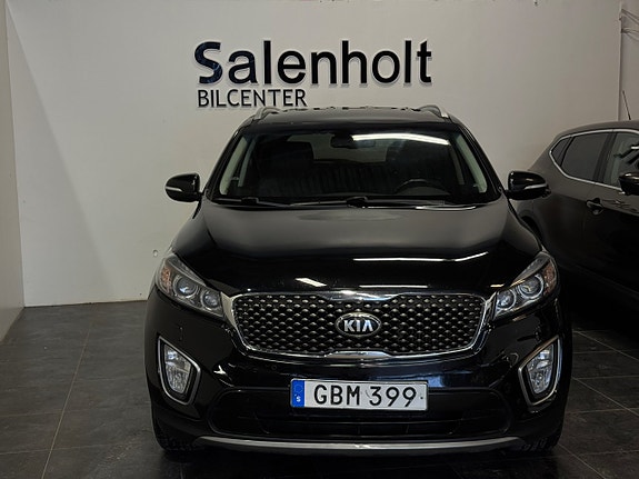 Kia Sorento 3 of 24