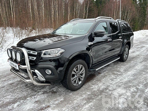 Lätt lastbil MERCEDES-BENZ X-350 4WD Pickup
