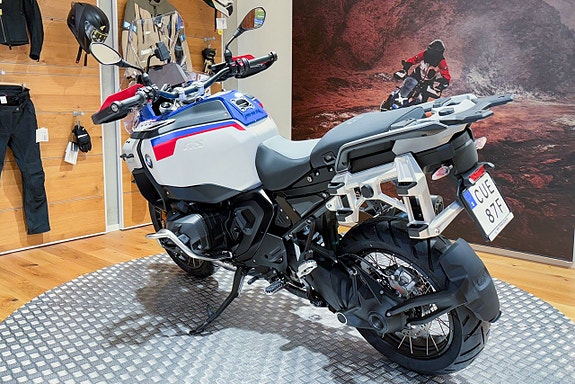 BMW R1300GSA |  Alla paket | Adaptivt chassi | Sommarkampanj ! 4 of 8