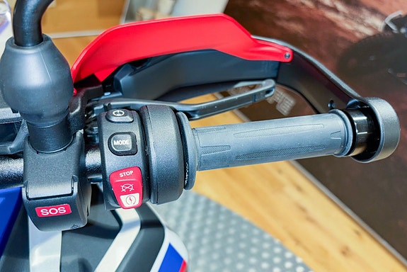 BMW R1300GSA |  Alla paket | Adaptivt chassi | Sommarkampanj ! 7 of 8
