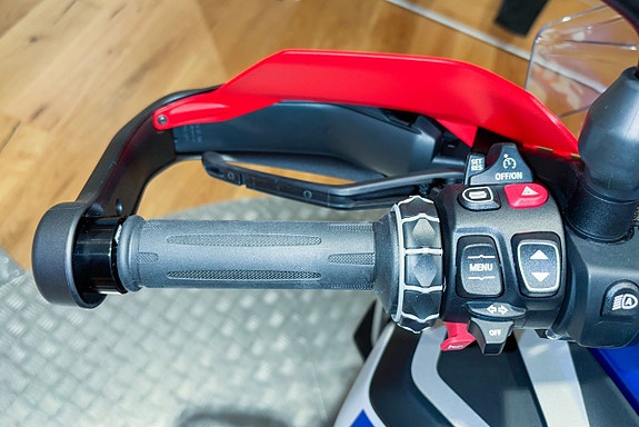 BMW R1300GSA |  Alla paket | Adaptivt chassi | Sommarkampanj ! 6 of 8