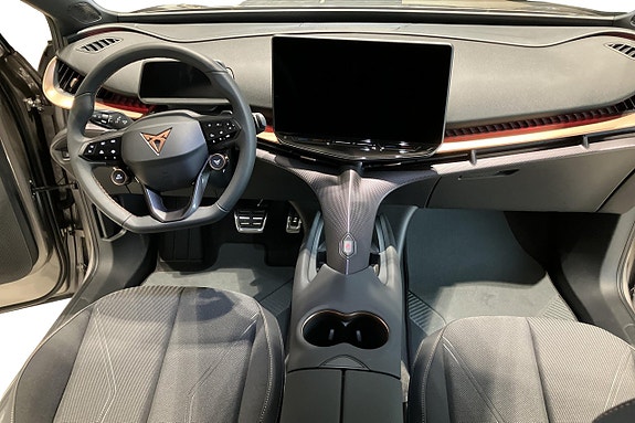 Cupra Tavascan 8 of 14