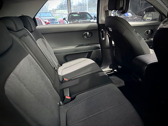 Hyundai Ioniq 5 6 of 15