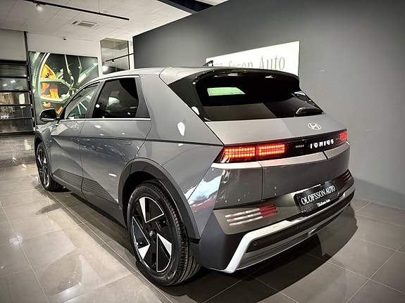 Hyundai Ioniq 5 14 of 15