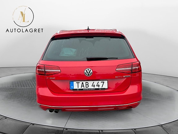 Volkswagen Passat 5 of 5