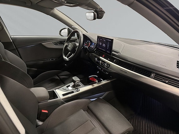 Audi A4 7 of 9