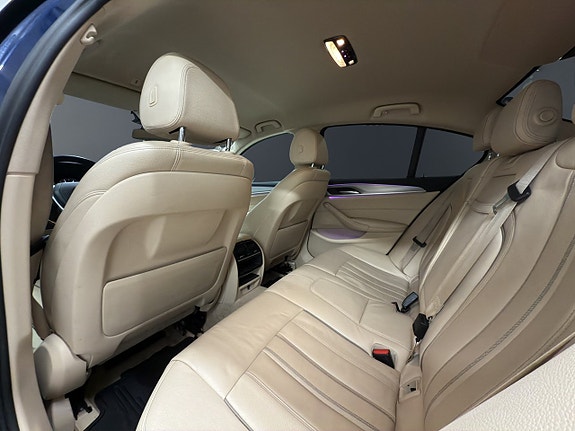 BMW 520d 9 of 18