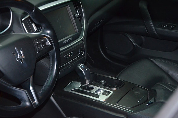 Maserati Ghibli 7 of 16