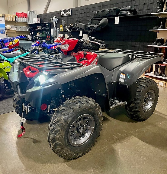 Yamaha GRIZZLY 700 EPS KAMPANJ TRAKTOR B ATV 60KMT SPARA 10000 KR