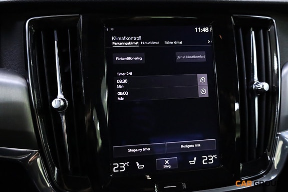 Volvo S90 18 of 24