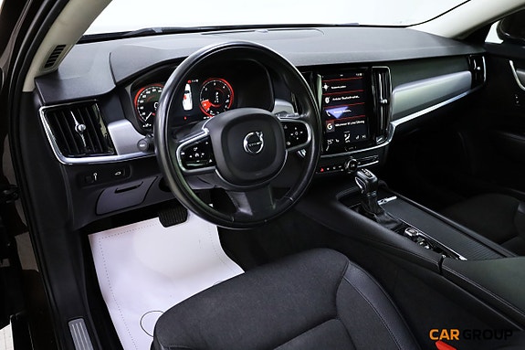 Volvo S90 12 of 24