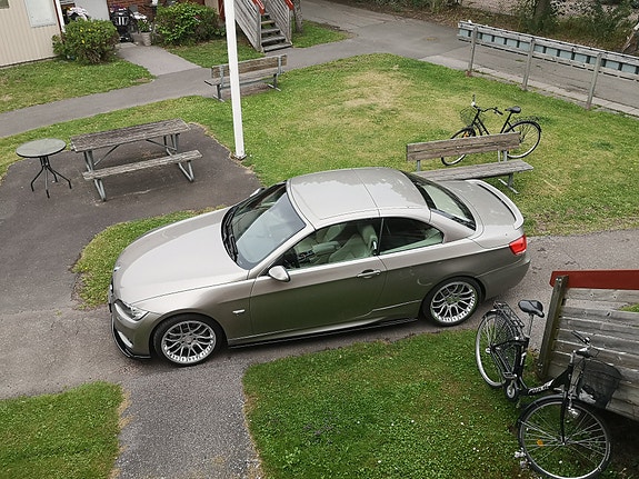 BMW 335i 11 of 12
