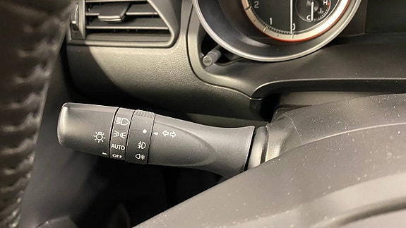 Suzuki Swift 10 of 16