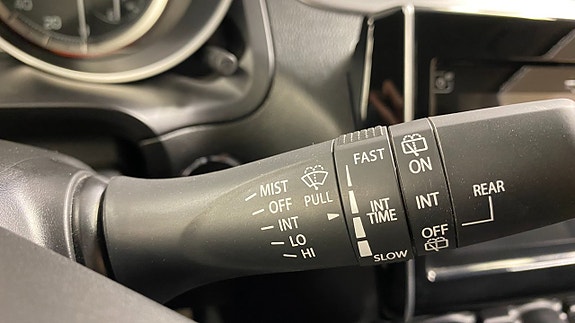 Suzuki Swift 12 of 16