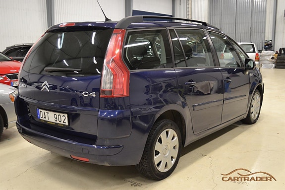 Citroen Grand C4 Picasso 2 of 5