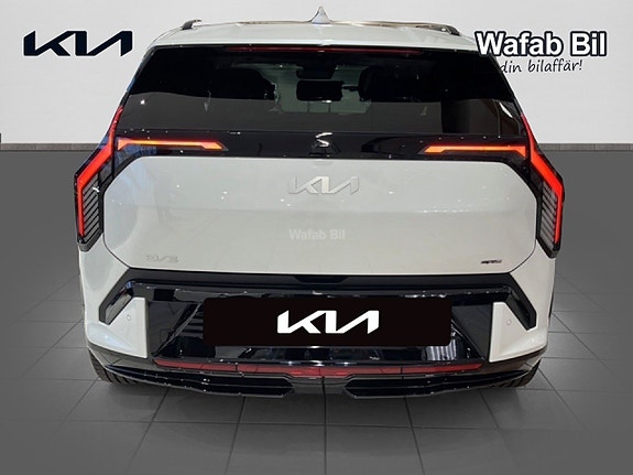 Kia EV3 5 of 5