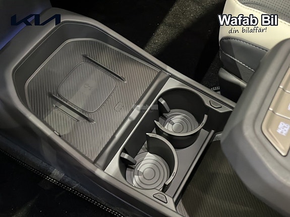 Kia EV3 12 of 14