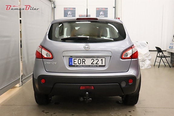 Nissan Qashqai 4 of 5