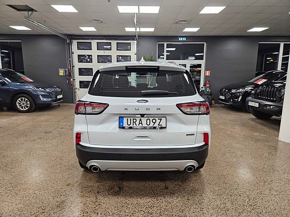 Ford Kuga 5 of 19