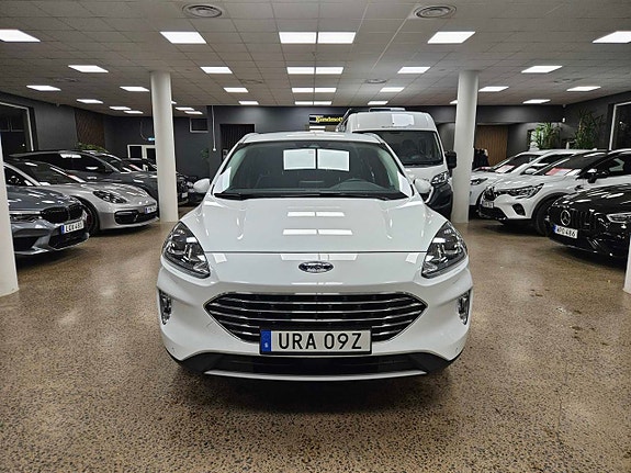 Ford Kuga 2 of 19