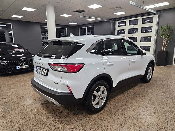 Ford Kuga 6 of 19