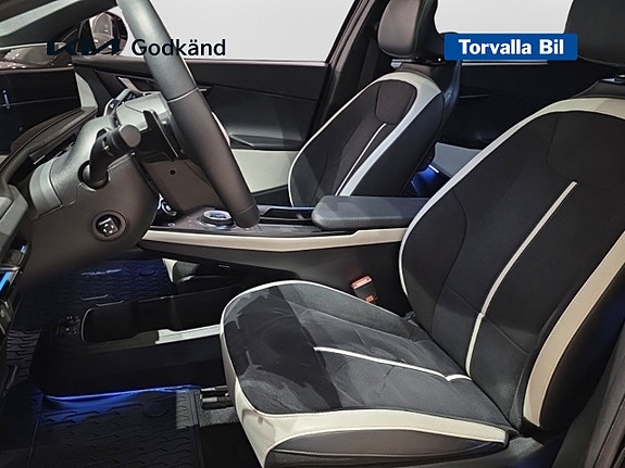 Kia EV6 9 of 15