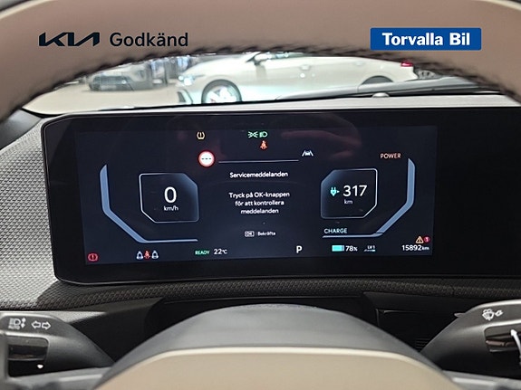 Kia EV6 11 of 15