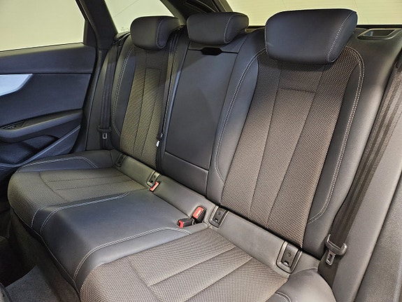 Audi A4 19 of 26